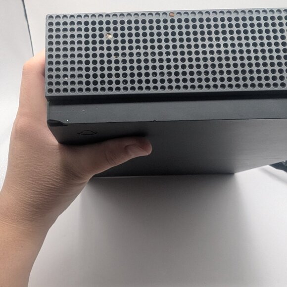 ** SOLD ** Xbox One S 500 GB - Model 1681 Console w/ Cord - Picture 4 of 15